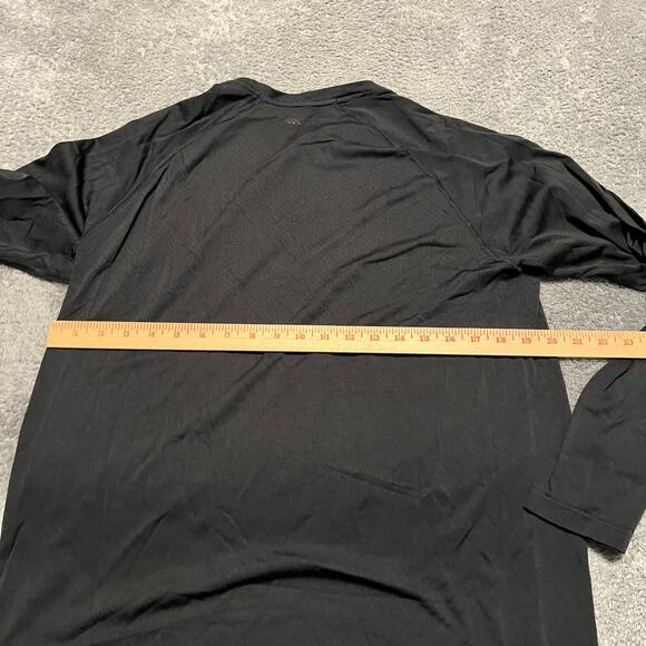 Rhone Shirt Mens Medium ? Black Performance Long Sleeve Crew - Picture 5 of 7